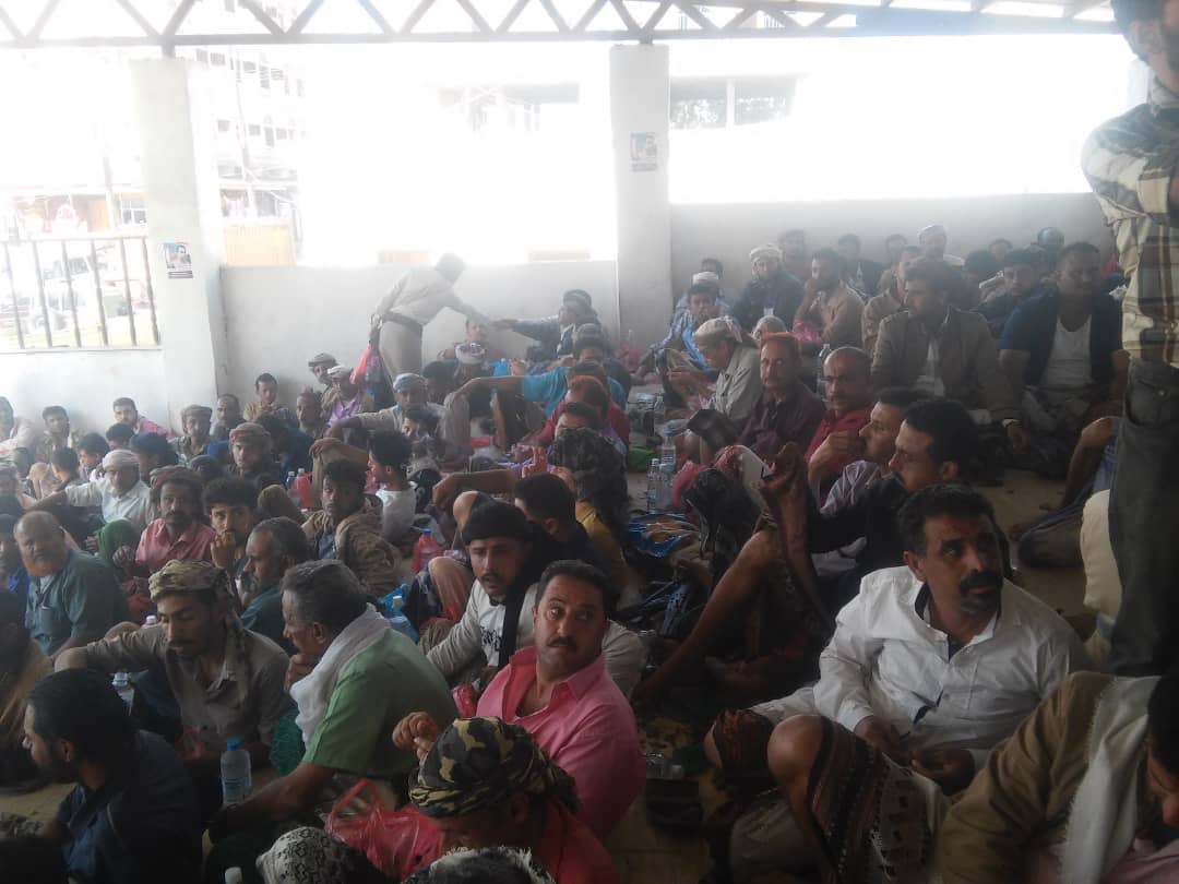 قبائل ردفان تمهل الاجهزة الأمنية بعدن أسبوع لتسليم الجناه وتحقيق شفاف في جريمة