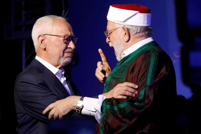 مورو ينصح الغنوشي باعتزال السياسة لنزع فتيل الأزمة