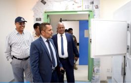 وكيل محافظة عدن يطلع على أعمال التشطيبات النهائية لمشروع تأهيل مستشفى عدن العام