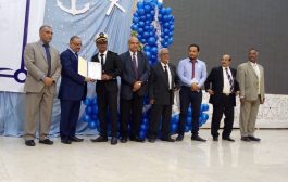 وزير النقل يحضر حفل تخرج طلاب الهندسة البحرية 