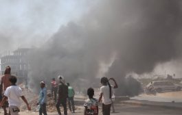 مركبة تدهس متظاهر باحتجاجات لحج
