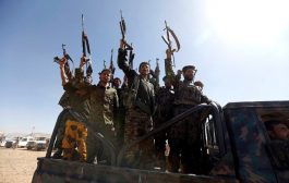 عشرات الحوثيين يسلمون أنفسهم لرجال القبائل في مأرب