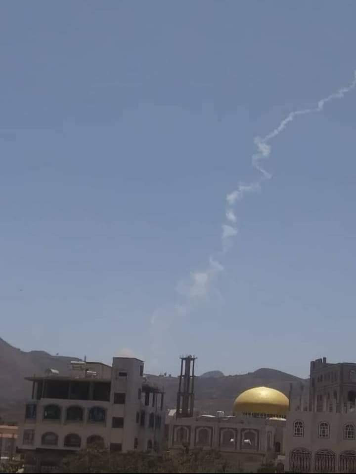 مليشيات الحوثي تفشل في إطلاق ثاني صاروخ حوثي باتجاه تعز