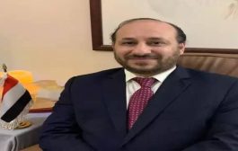 وزير الاتصالات يناقش أيصال الانترنت عبر 