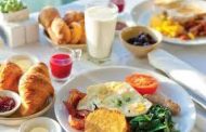 دراسة : تعرف على أهمية تناول وجبة الإفطار قبل الساعة 8 : 30 صباحاً