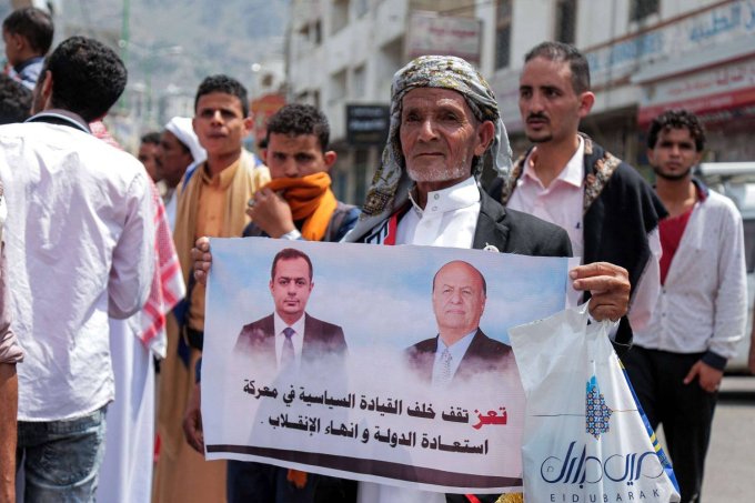 تراجع أممي عن اتّهام الحكومة اليمنية بالفساد يحسن سمعتها ولا يرمّم شعبيتها