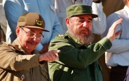 نهاية حقبة زمنية .. راؤول كاسترو يعلن تنحيه عن قيادة الحزب الشيوعي في كوبا