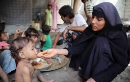 بسبب الحرب .. الأغذية العالمي: الأطعمة الأساسية باتت بعيدة عن ملايين اليمنيين
