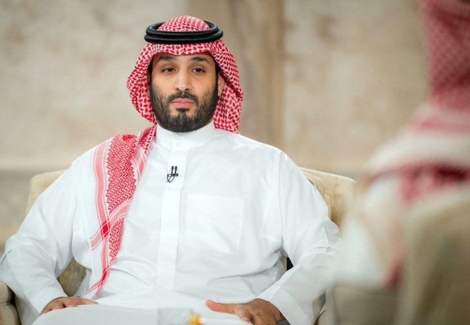 رسائل محمد بن سلمان: أنا موجود والإصلاحات مستمرة ولا مشاكل مع بايدن