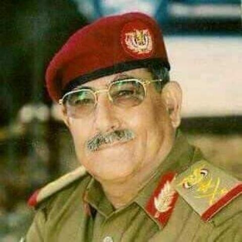 متأثرا بإصابته بكورونا ..  وفاة وزير الدفاع الأسبق عبد الملك السياني متأثرا بإصابته بكورونا