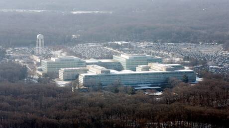 قوات أمريكية توقف شخصا حاول اقتحام مقر وكالة الاستخبارات المركزية