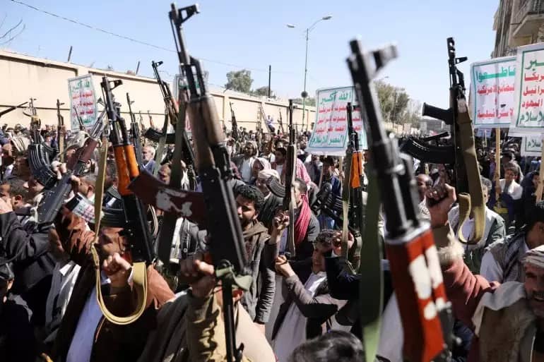 مصادر غربية: تحرك دولي لتحميل الحوثيين مسؤولية عرقلة اتفاق وقف إطلاق النار
