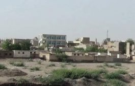 بمختلف انواع الأسلحة .. مليشيا الحوثي الانقلابية تستهدف أحياء مدينة حيس