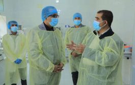 وزير الصحة يتفقد سير العمل في مستشفيات مأرب ويضع حجر أساس لإنشاء مصنع اكسجين