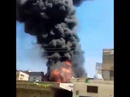 حريق هائل يندلع في محطة سوق سوداء بصنعاء
