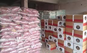 انتقالي لحج يدشن توزيع السلة الغذائية لأسر الشهداء والجرحى لعدد ٣٥٣٠