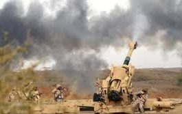 مدفعية القوات المشتركة تحقق إصابات مباشرة بالحوثيين بمحيط مفرق العدين
