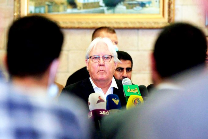 مناورات حوثية لتجزئة مسارات السلام في اليمن