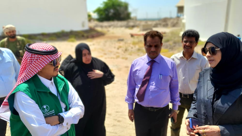 شركة النفط بعدن تخصص خزان وقود للمنحة السعودية للكهرباء