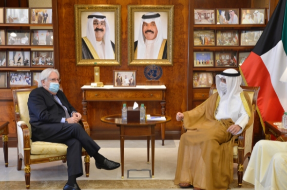 وزير خارجية الكويت : يؤكد وقوف بلاده مع  اليمن وإعادة الأمن والأمان إلى ربوعه