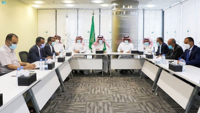 الجهود السعودية تنجح في إعادة طرفي اتّفاق الرياض إلى طاولة الحوار الهادئ