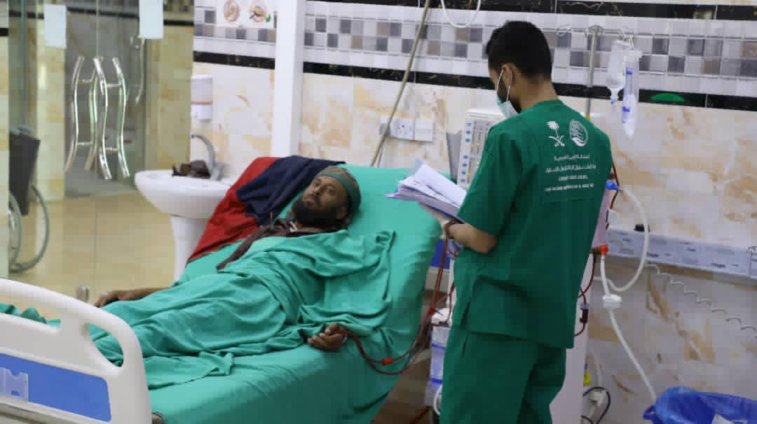 مركز الغسيل الكلوي في الضالع يقدم خدماته الطبية لــ 268 مستفيدا