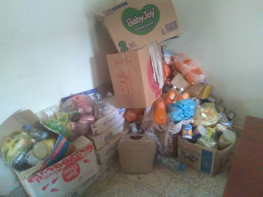 مكتب الاشغال العامة بزنجبار يضبط عدداً من المواد الغذائية التالفة