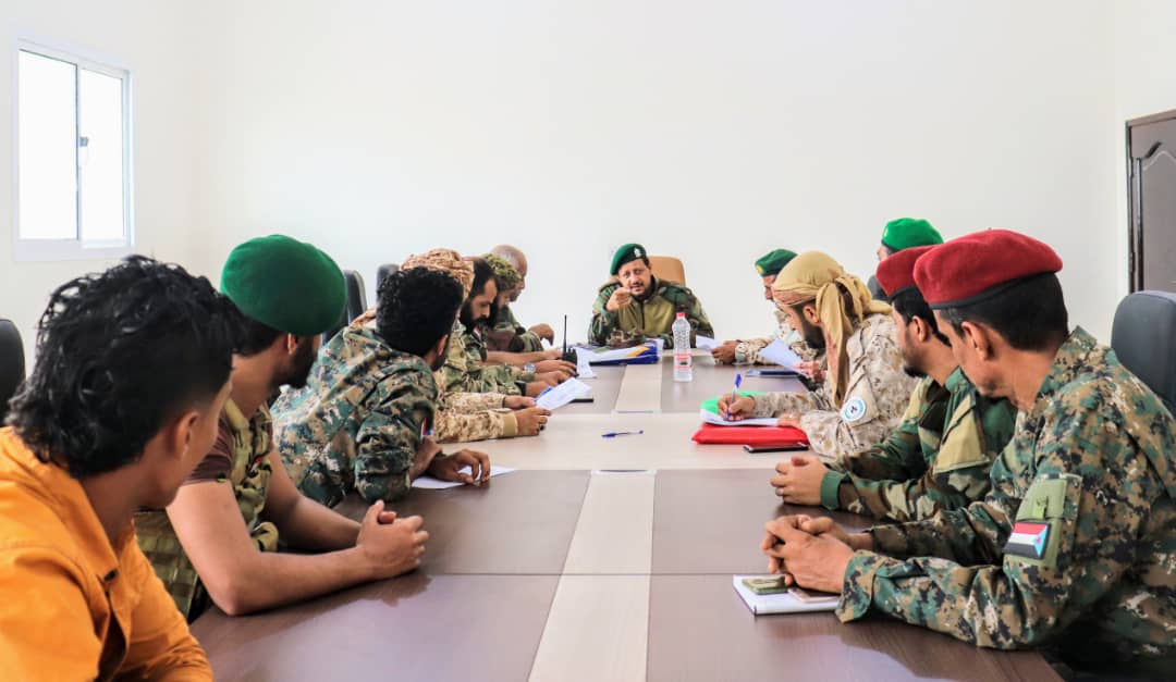 توجيهات لخطة أمنية لقادة قطاعات قوات الحزام الأمني في عدن 