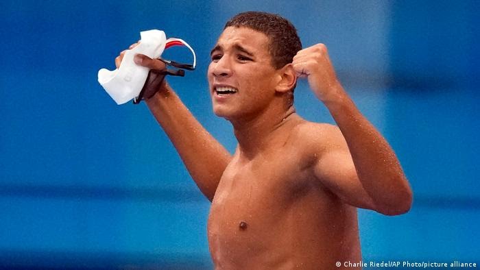 الحفناوي يحقق أول ذهبية للعرب.. وجابر تخرج مبكر