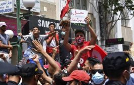 التشابه والاختلاف بين السيسي وقيس سعيد لتقويض الإخوان في مصر وتونس