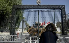 برلمان تونس أمام 3 سيناريوهات بعد تجميده