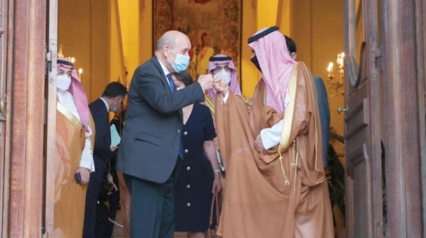 ادانت الهجامات على السعودية .. فرنسا تدعو  الحوثي إلى السير بالحل السياسي