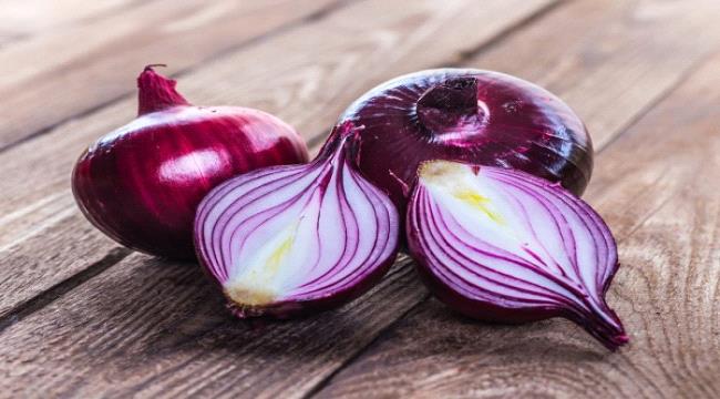 أشخاص مرضى ممنوعين من البصل !