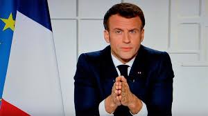 فرنسا تعلن حالة الطوارئ وتحظر التجول في إقليمين