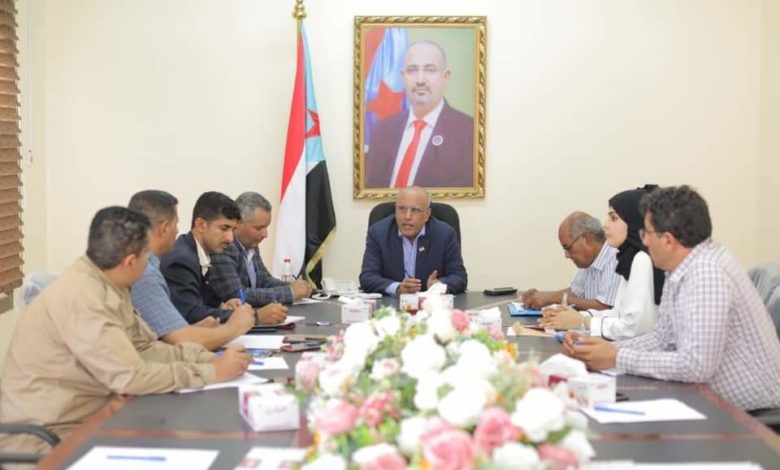 الهيئة الوطنية للإعلام الجنوبي تعقد اجتماعها الدوري برئاسة الكثيري