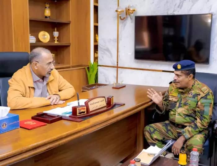 الزبيدي يشيد بالهبة الشعبية في وادي وساحل حضرموت