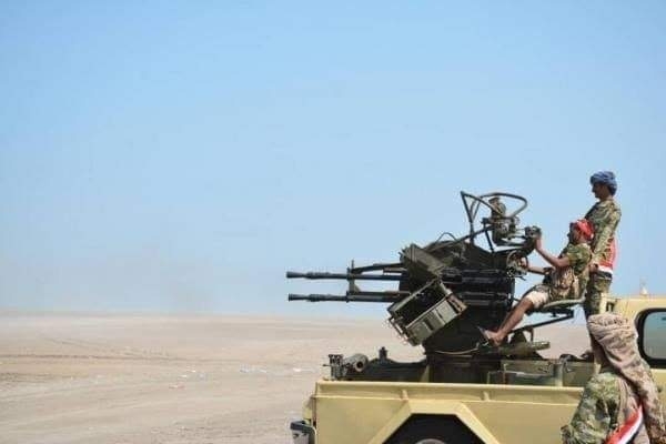 طالب بتحرير قطاع الإتصالات من الحوثي .. ناطق مقاومة آل حميقان : يكشف عن أسباب تراجع الجبهات