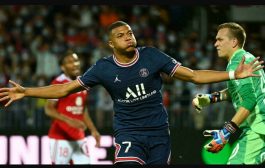 باريس سان جرمان يرفض عرضا من ريال مدريد لضم المهاجم مبابي إلى النادي الملكي