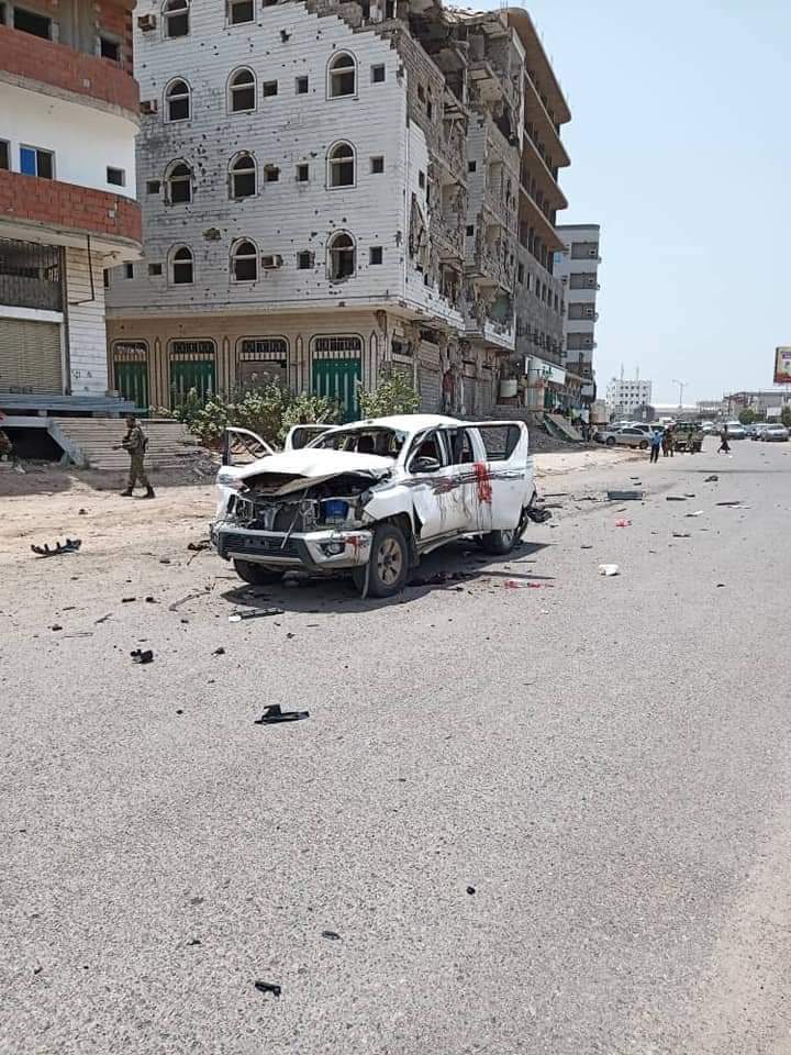 شاهد فيديو لعملية الاستهداف لقائد جبهة الصومعة في عدن اليوم
