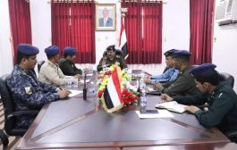 وزير الداخلية يجتمع مع مدراء الأجهزة الأمنية بوادي حضرموت