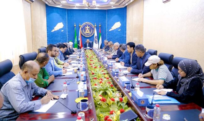 لمواجهة مليشيات الحوثي .. هيئة رئاسة الأنتقالي تدعو إلى رفع درجة الجاهزية القتالية