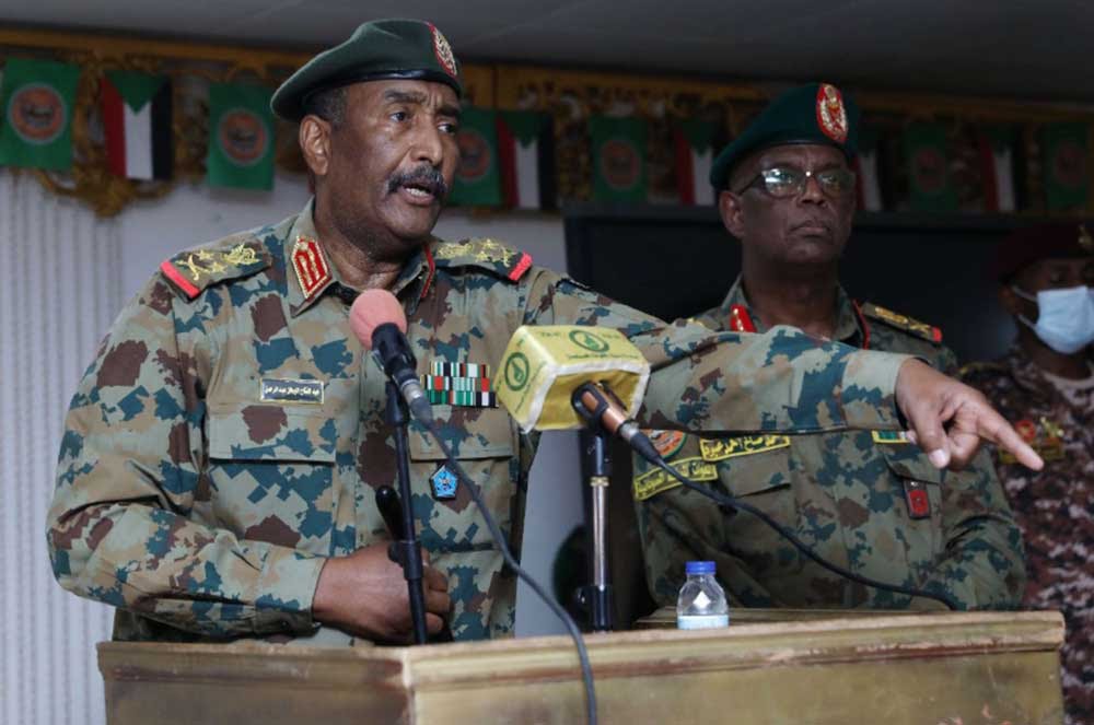 محاولة الانقلاب توسع الشرخ بين طرفي السلطة في السودان