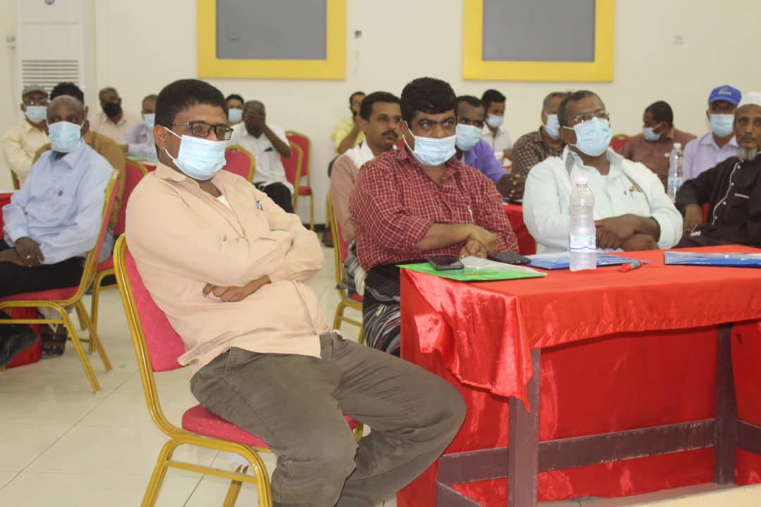 لقاء موسع يناقش ثلاث قضايا هامة بين شباب التحالف وصناع القرار بأبين