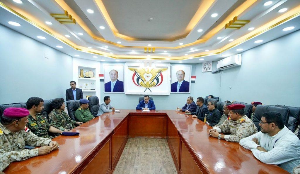 رئيس الوزراء : مليشيا الحوثي تتمدد في مساحة الشقاق بين القوى المقاومة لها