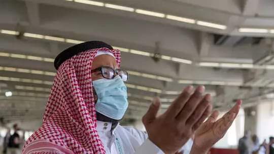 المملكة السعودية تعلن تخفيف قيود وباء كورونا.. تعرف على اهم التغييرات