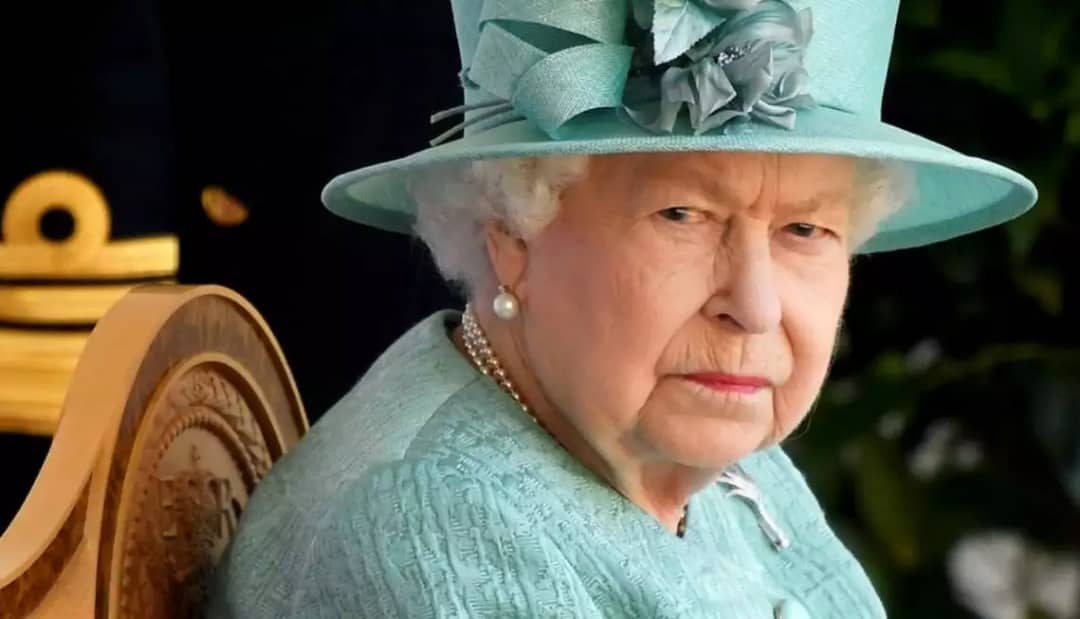 ما الذي أغضب ملكة بريطانيا من قادة العالم ؟!