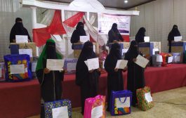 اتحاد نساء لحج يوزع المشاريع الصغيرة للمتدربات من النساء والفتيات 