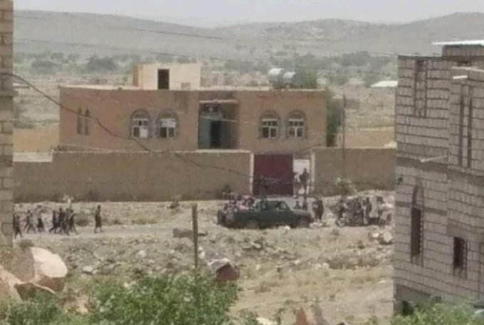 المقاومة الشعبية تنفذ أول هجوم على المليشيات الحوثية في بيحان