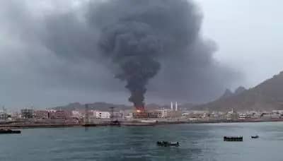 إنفجار عنيف هز ميناء الحديدة .. ومصادر تكشف تفاصيله