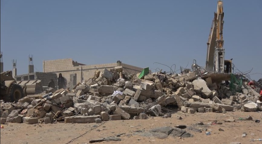 هيومن رايتس”: السجل الحقوقي لجماعة الحوثي مخزٍ ويجب إنهاء هجماتها المتكررة على المدنيين